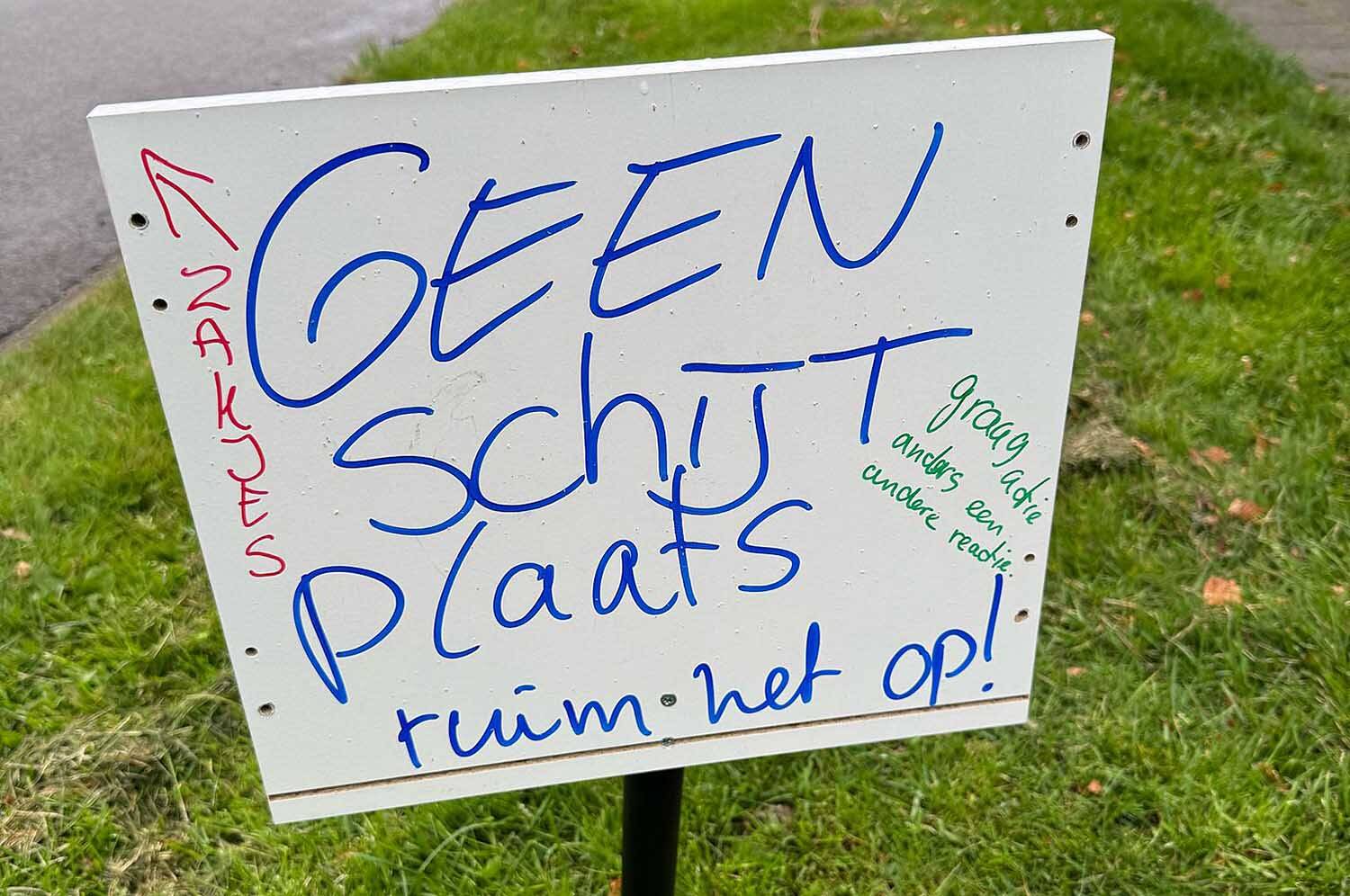 250416 Akkrum Leppedyk hondenstront