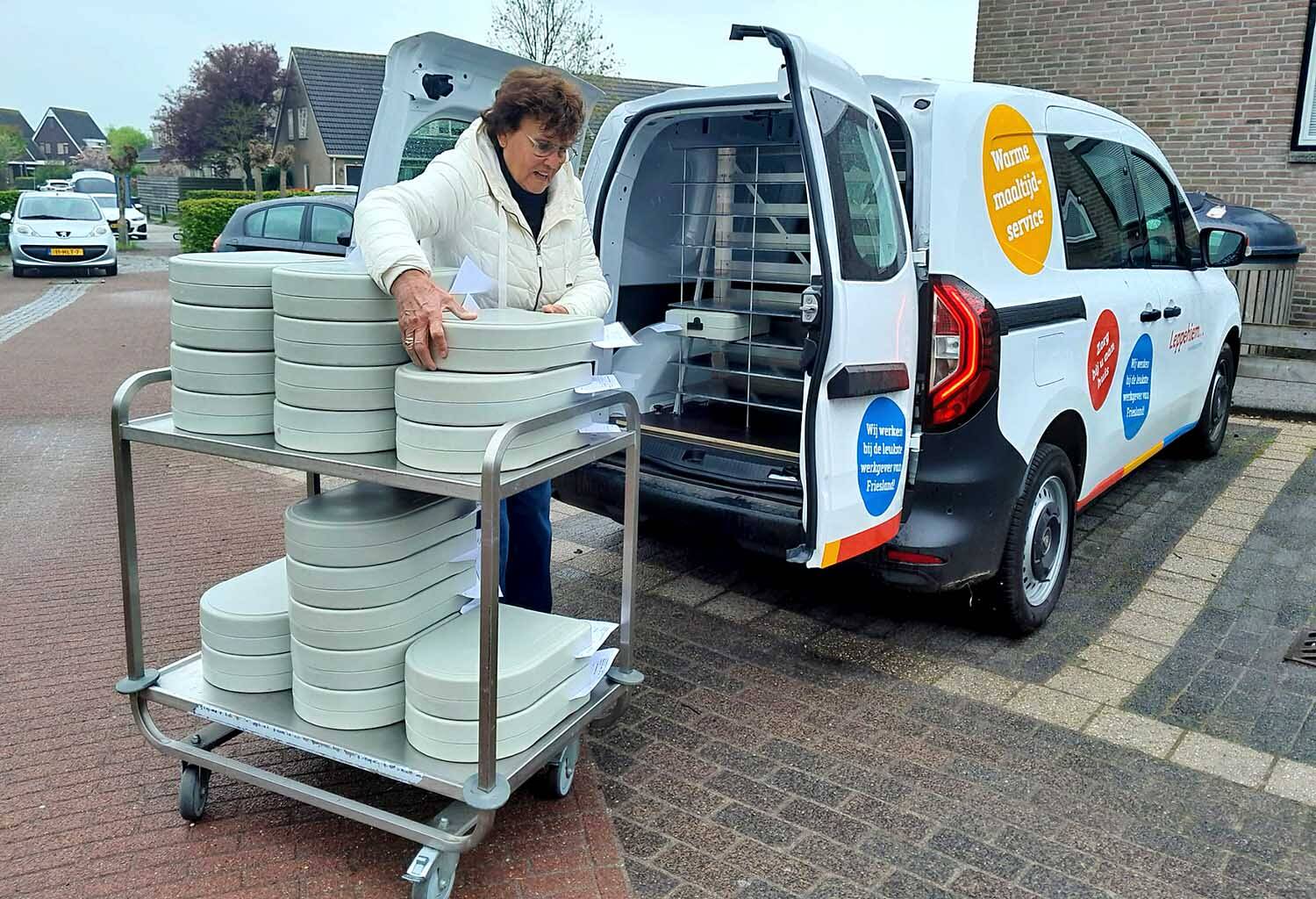 250425Akkrum KO Leppehiem vrijwilliger 2